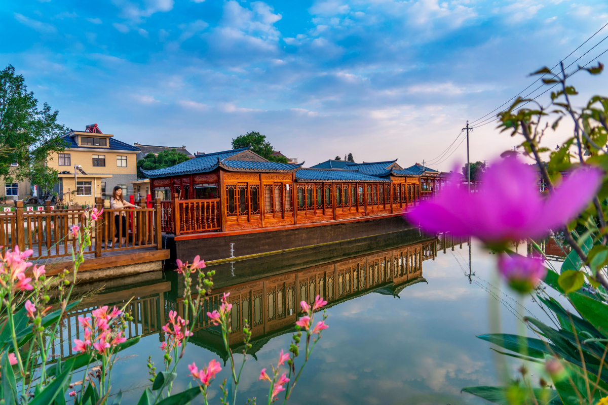 美翻了我的村第64期 | 江蘇省揚中市利民村：奏響文明曲 綻放幸?；?></a></div> <div   id=